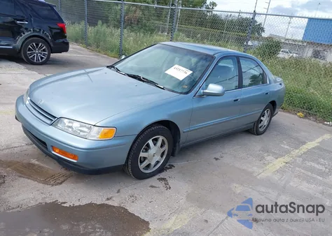 1994 Honda Accord Ex/Ex-R из США, поврежденный, VIN 1HGCD5651RA064087